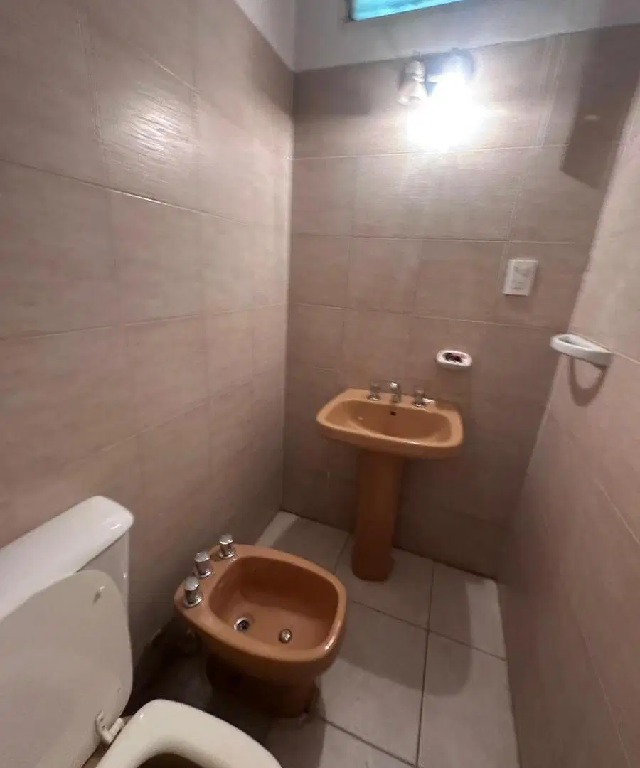 Casa Comercial en Capital. 5
