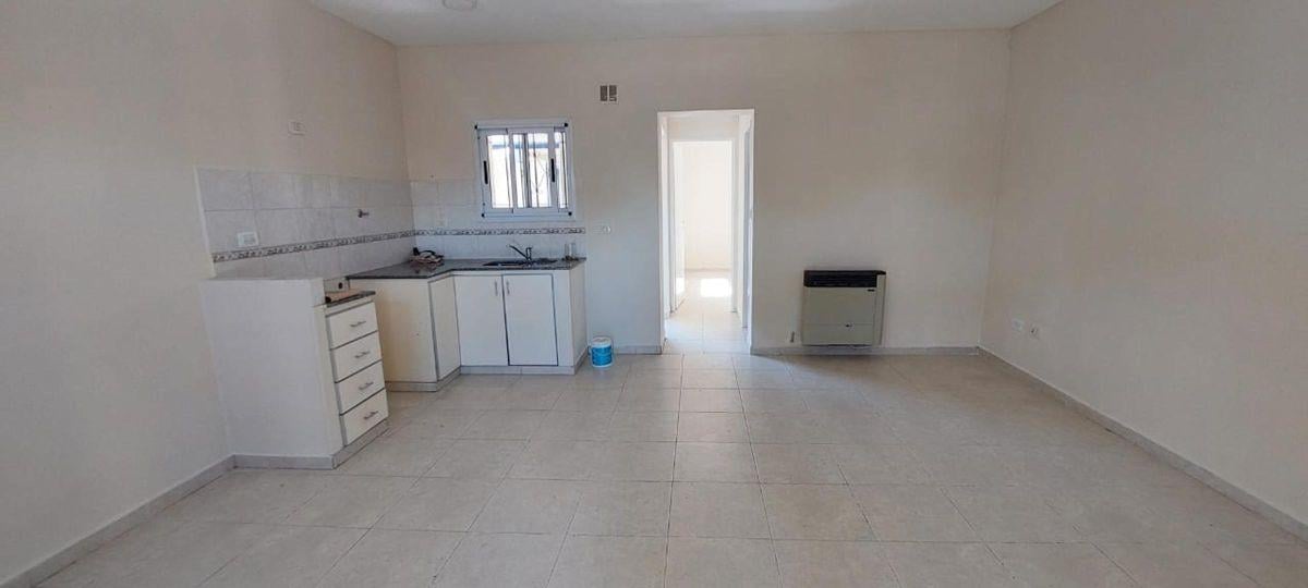 Foto de ALQUILER DEPARTAMENTO QUILMES 2 AMBIENTES, imagen 5