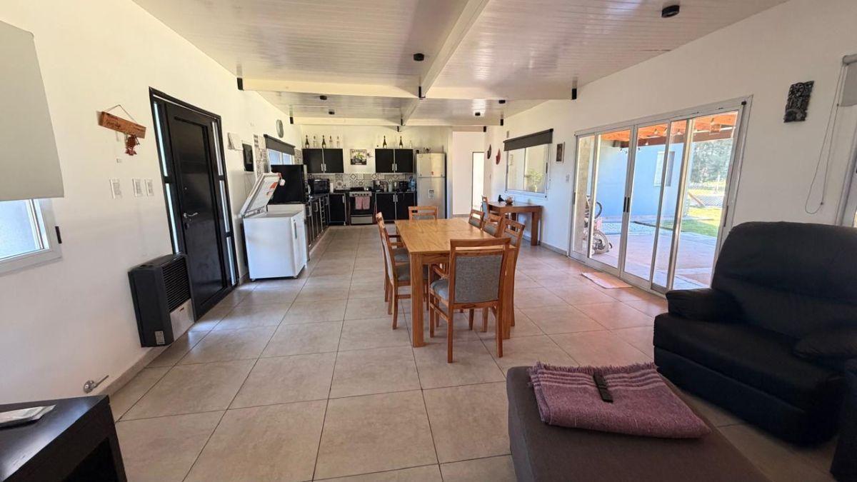 Foto de VENTA CASA 5 AMBIENTES CON PISCINA BARRIO LA VICTORIA POLO COUNTRY CLUB, imagen 2