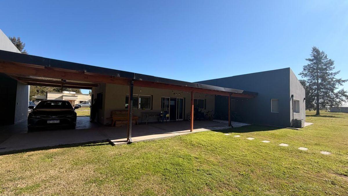 Foto de VENTA CASA 5 AMBIENTES CON PISCINA BARRIO LA VICTORIA POLO COUNTRY CLUB, imagen 5