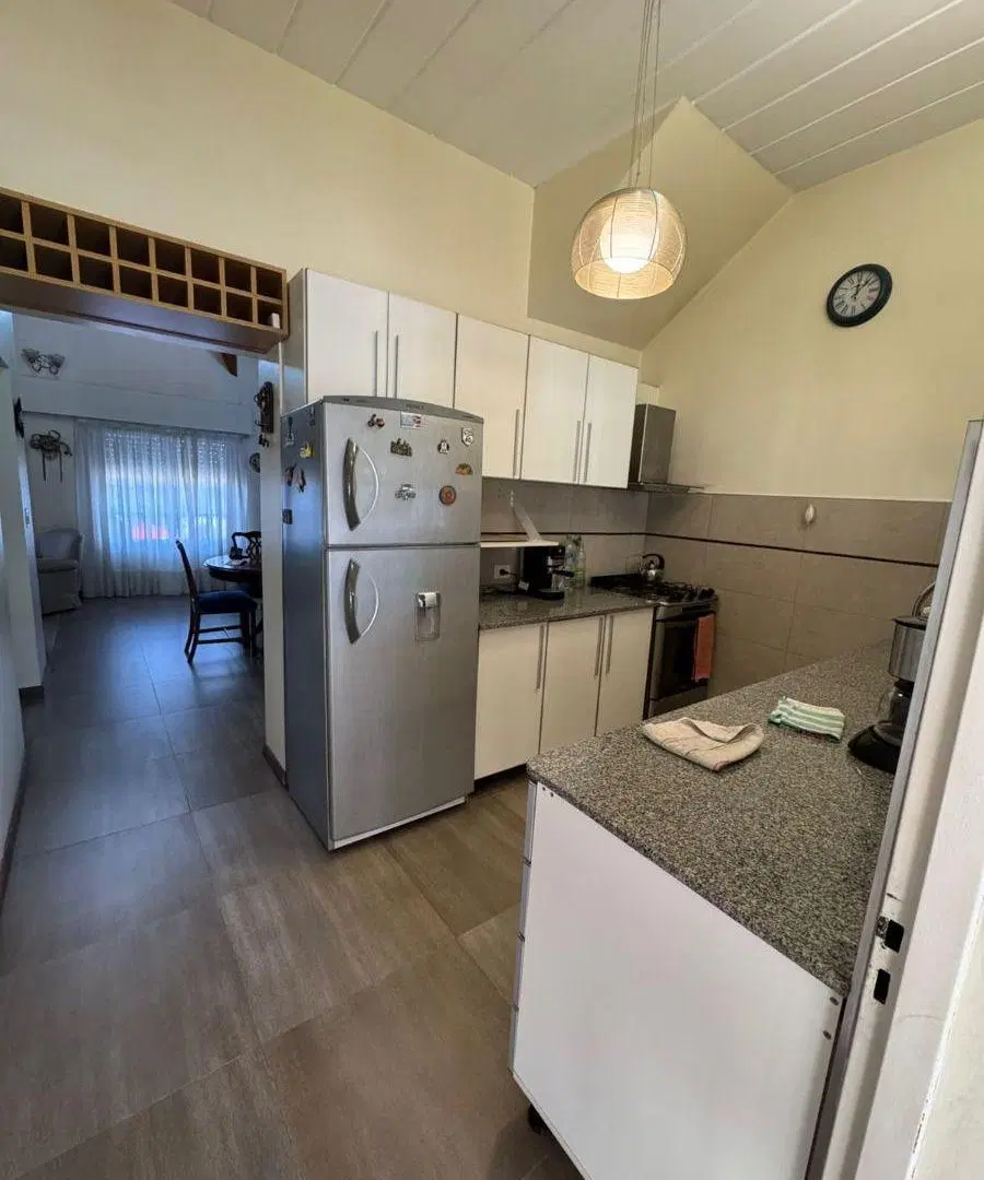 Hermoso Chalet a la "VENTA" en Monte Grande Prov. Bs. As. ( NO ALQUILER ) 8