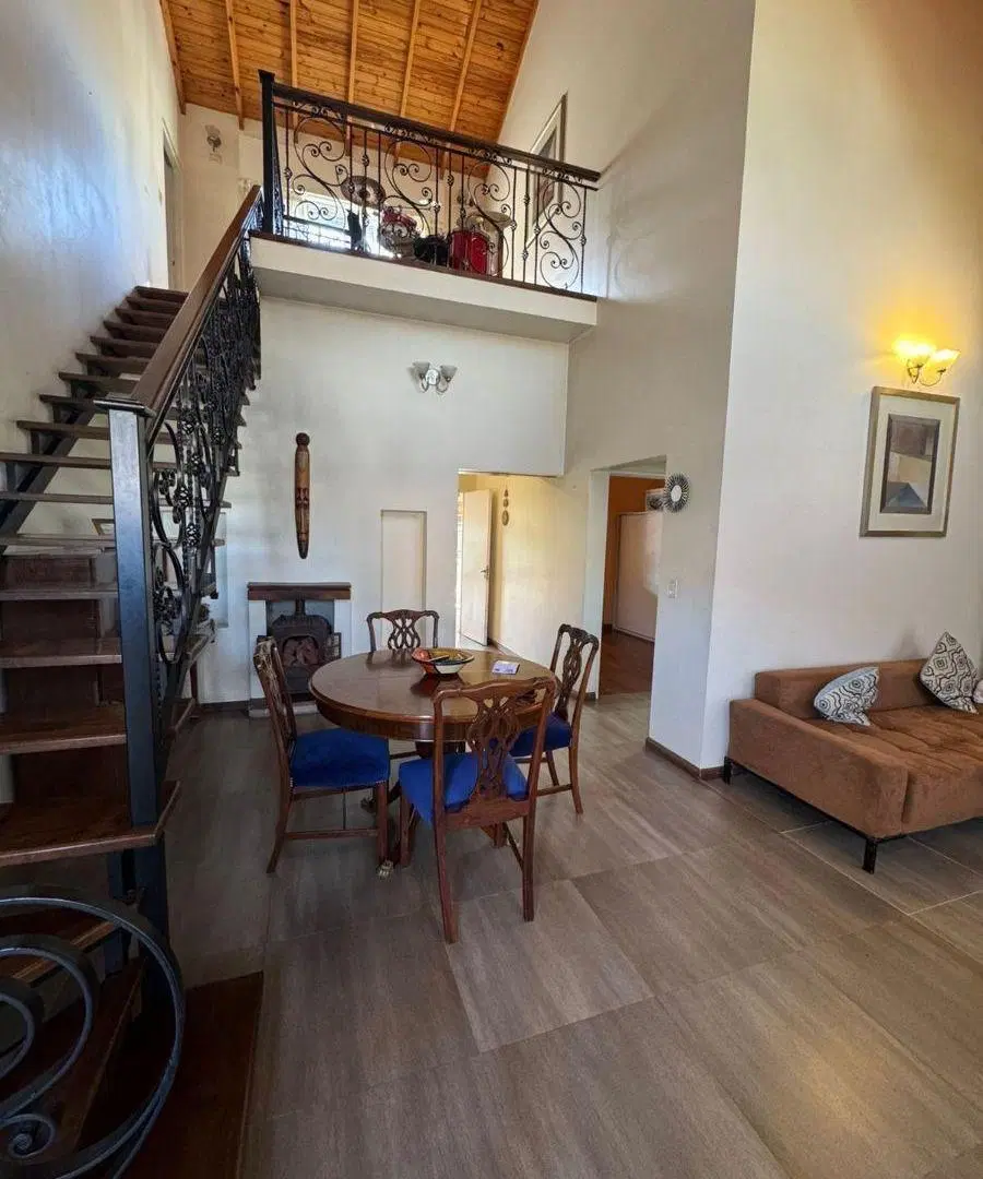 Hermoso Chalet a La "Venta" en Monte Grande Prov. Bs. As. 3