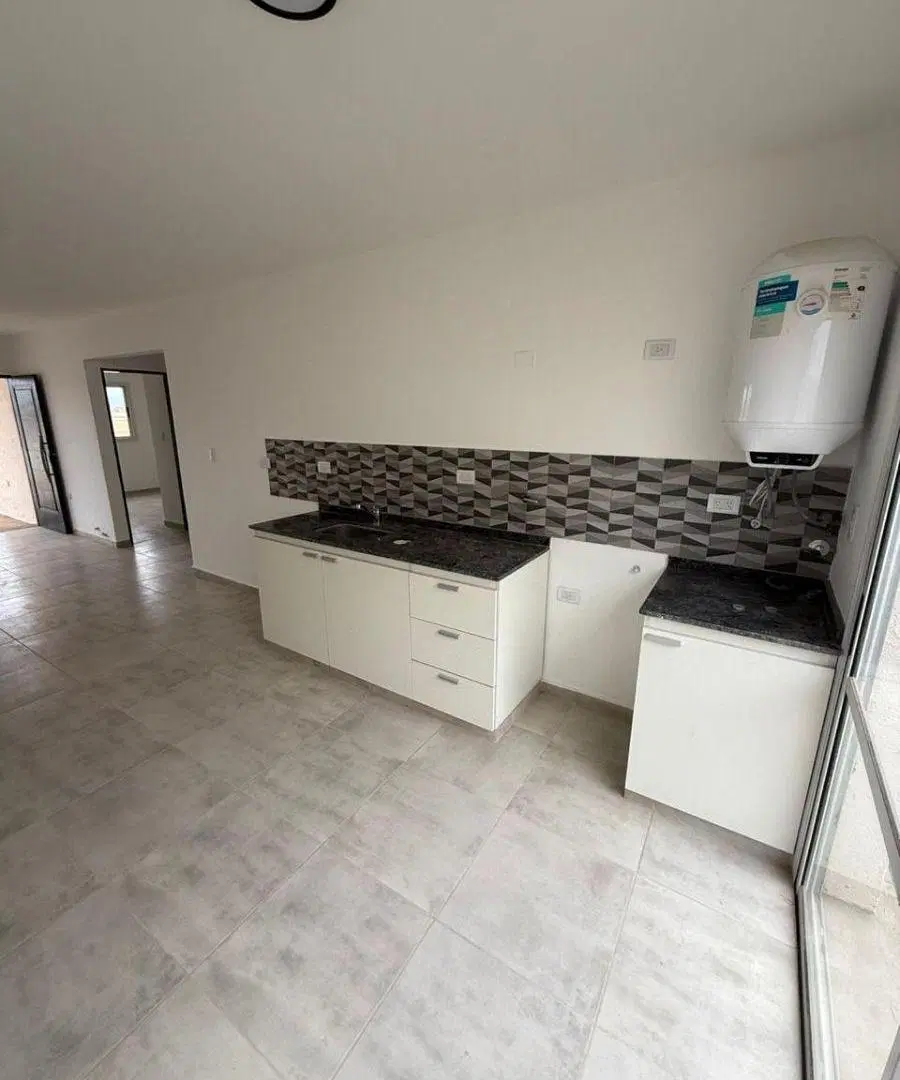OPORTUNIDAD!!!DÚPLEX DE 2 DORMITORIOS A LA VENTA EN RINCONES DE MANANTIALES 5
