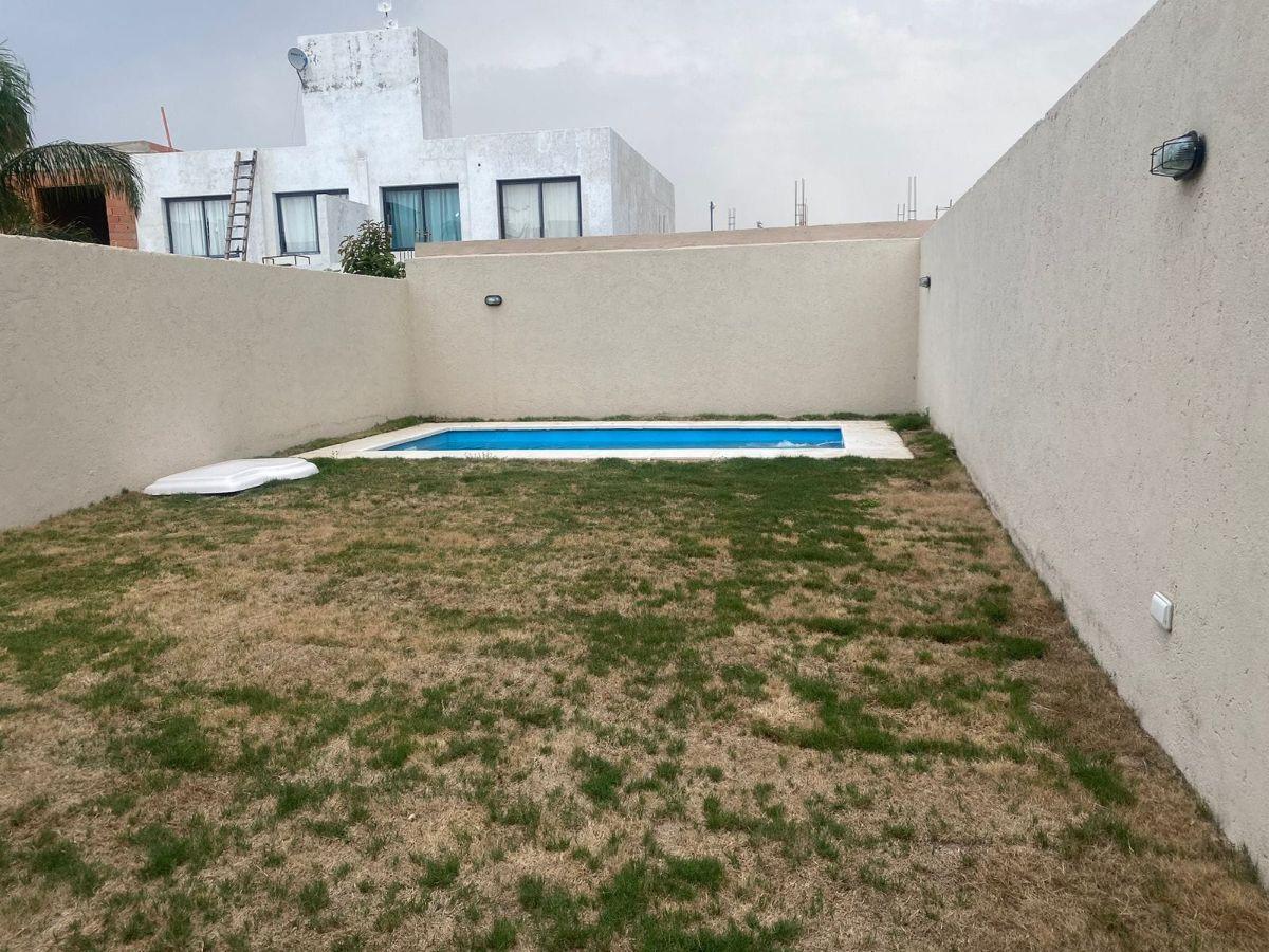Foto de DUPLEX DE 3 DORMITORIOS CON PILETA EN DOCTA- ETAPA 1, imagen 5