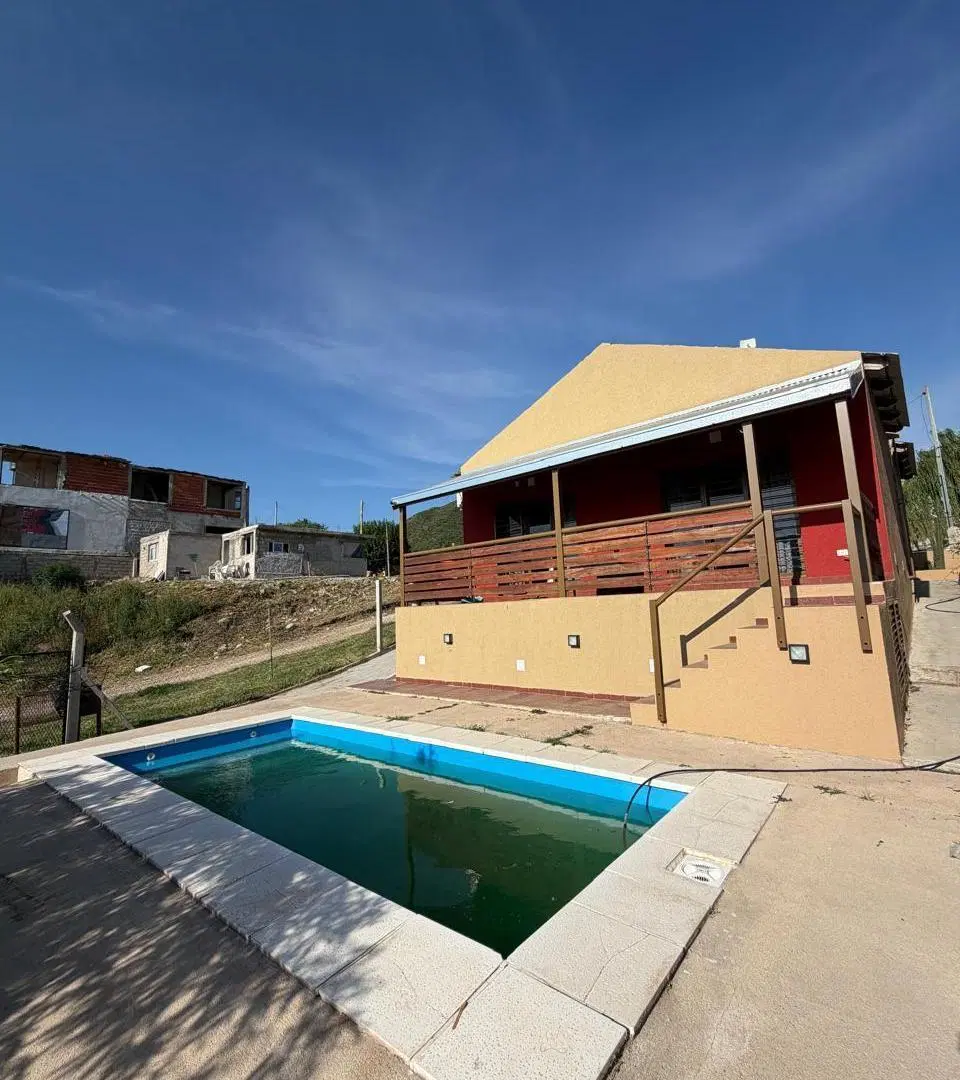 Casa de Dos Dormitorios en Venta Apta Credito 8