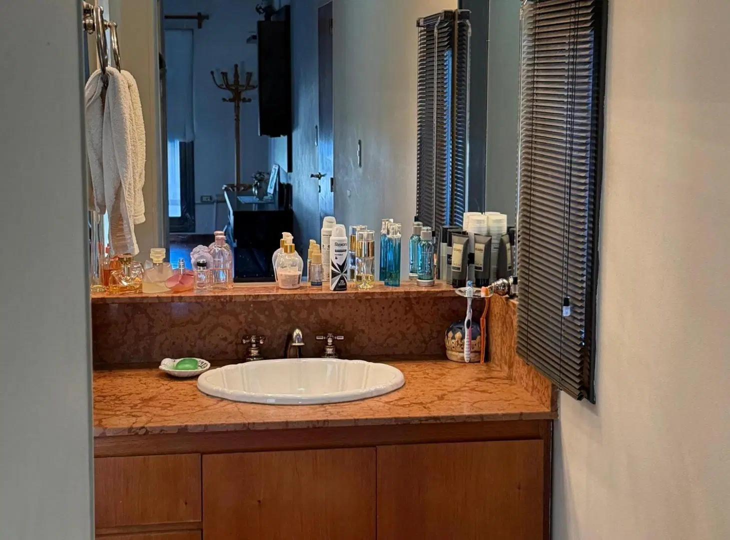 Casa de Tres Dormitorios en Venta Tejas Del Sur 4