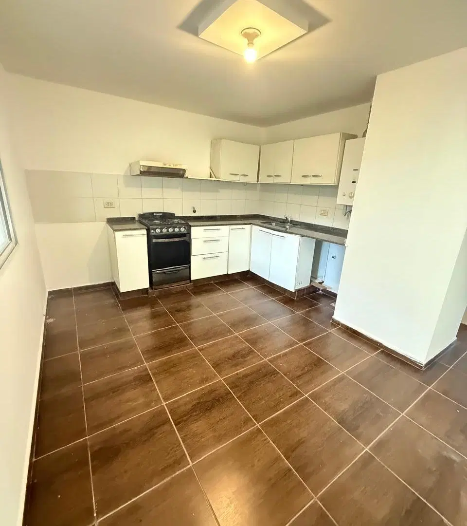 Casa de Tres Dormitorios en Venta Quintas de Arguello 3