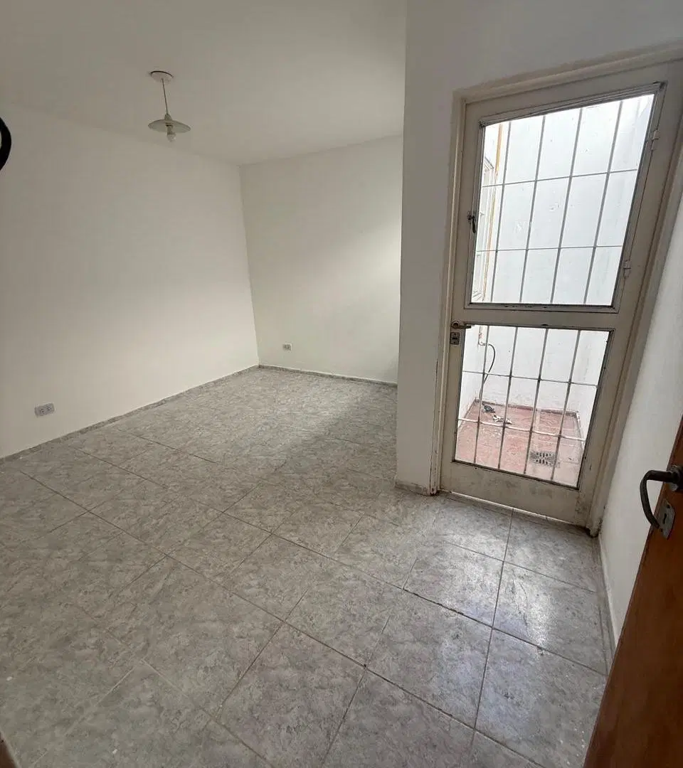 Departamento de Un Dormitorio en Alquiler Los Boulevares 2