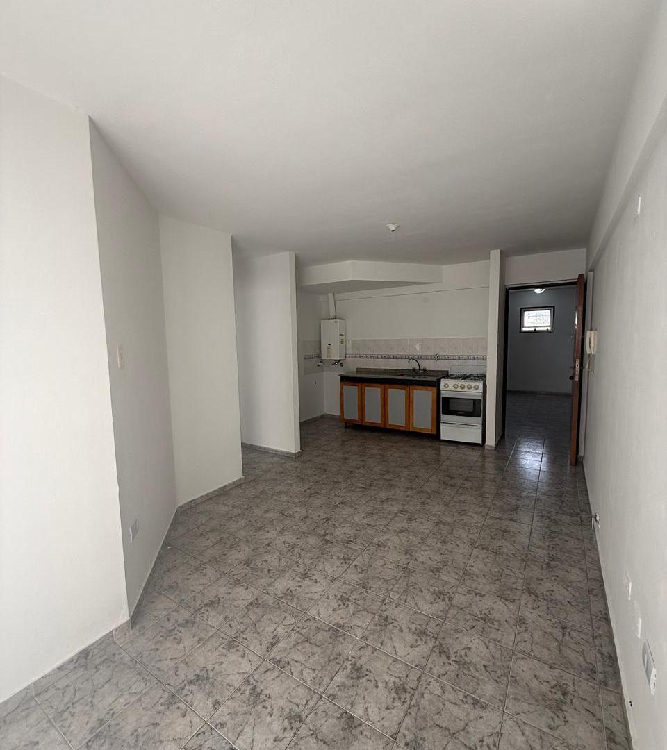 Foto de Departamento de Un Dormitorio en Alquiler Alberdi, imagen 4