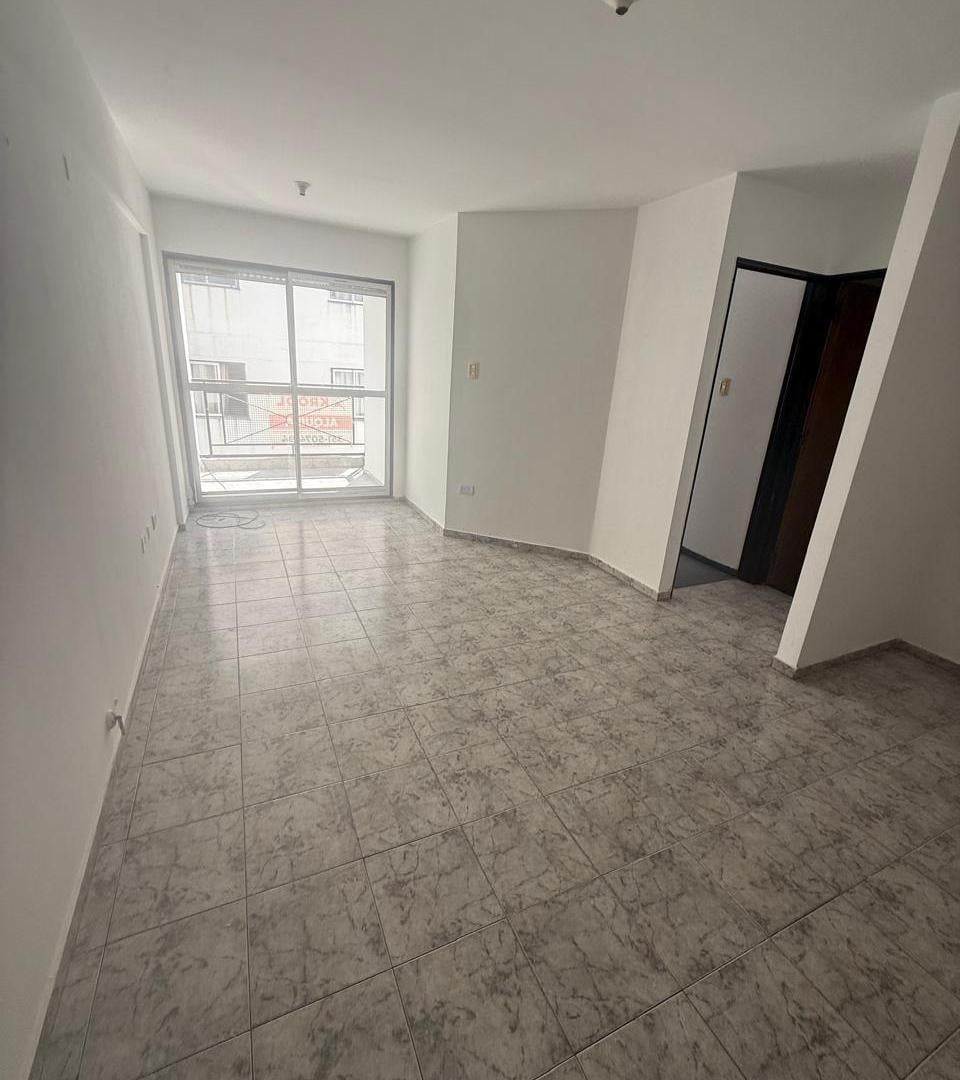 Foto de Departamento de Un Dormitorio en Alquiler Alberdi, imagen 3