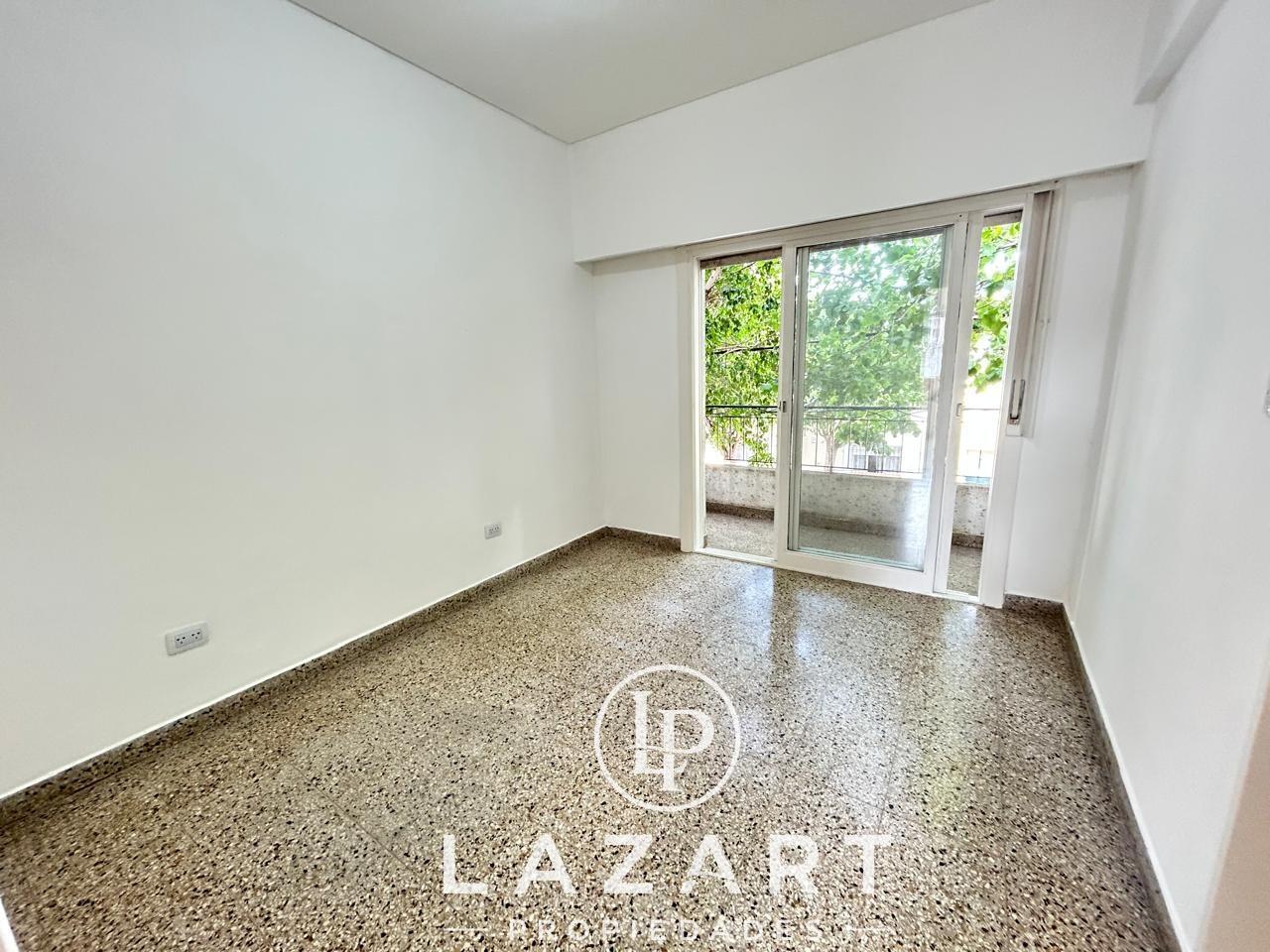 Foto de PH 4 ambientes en Jose León Suarez con terraza!, imagen 1