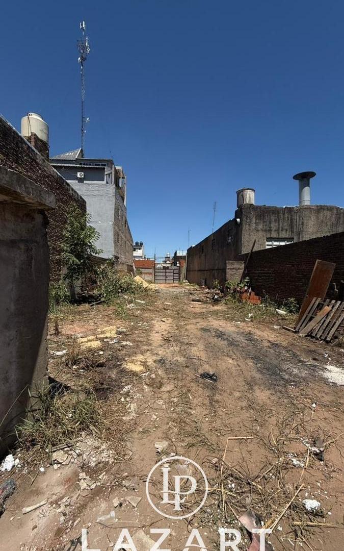 Foto de GALPON MAS 2 LOTES (SALIDA A 3 CALLES) FRENTE A AV JUAN MANUEL DE ROSAS, imagen 2