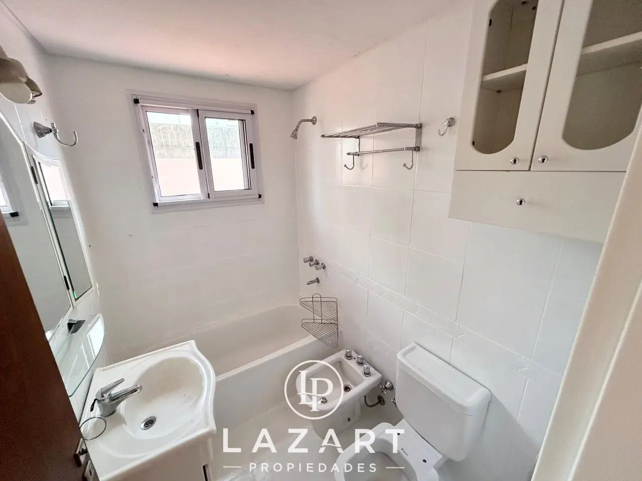 Departamento 3 amb. con espectacular terraza en Villa Ballester 8