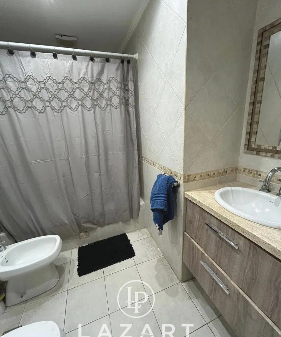Casa en Ph totalmente independiente 3 amb. cochera y terraza propia! -APTO CREDITO- 3