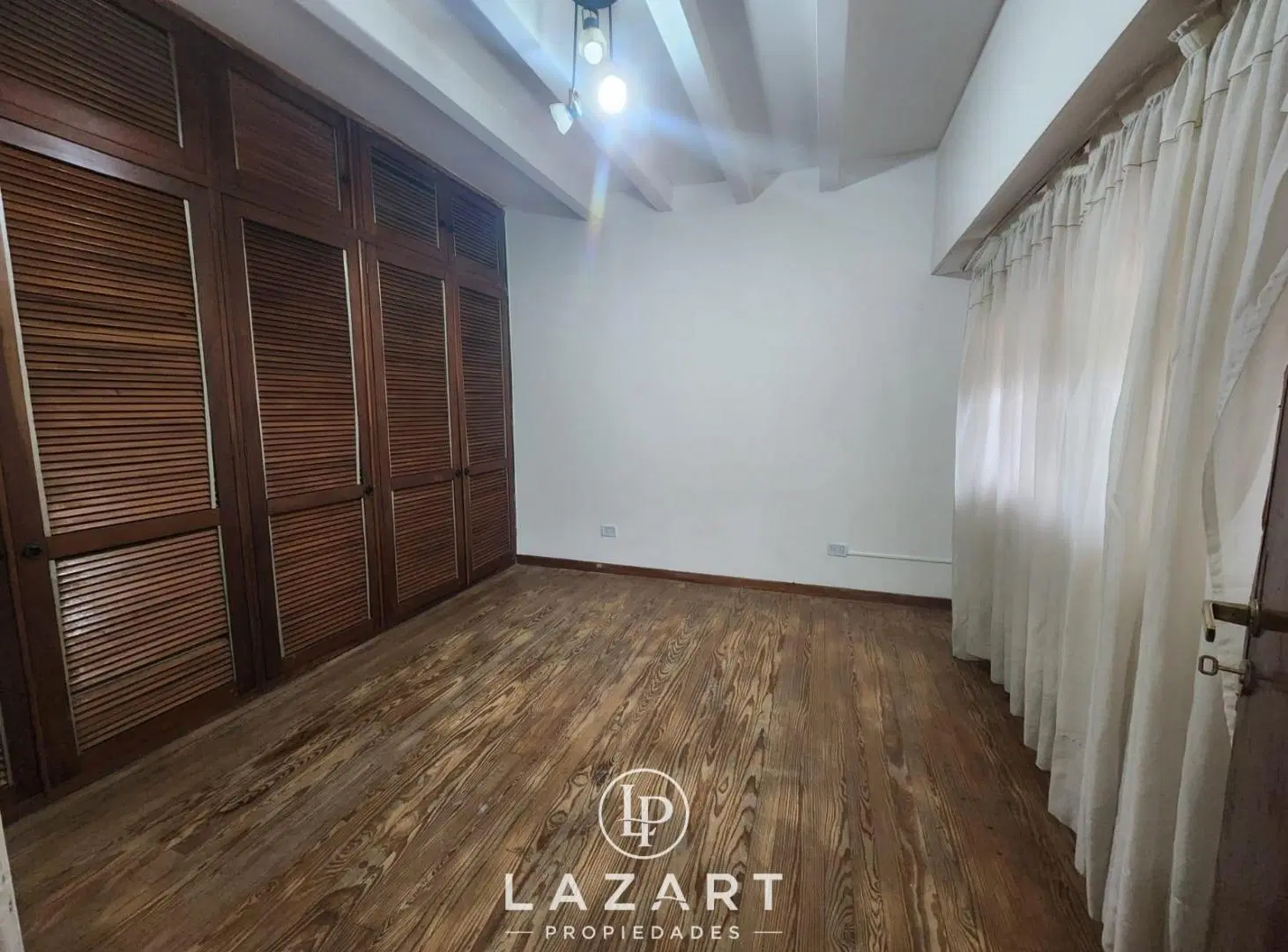 PH 3 amb. con patio y terraza propia! en Villa Lynch 2