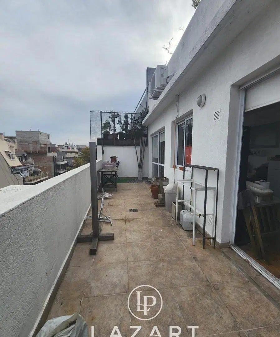 Oficina comercial con espectacular terraza propia! piso alto excelente luz 5