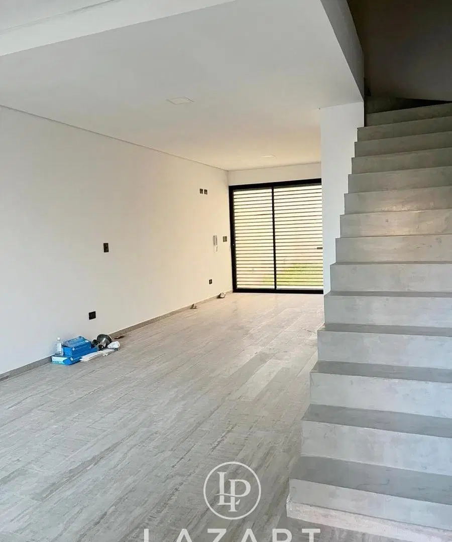 DUPLEX A ESTRENAR 4 AMBIENTES CON JARDIN Y PARRILLA! 2