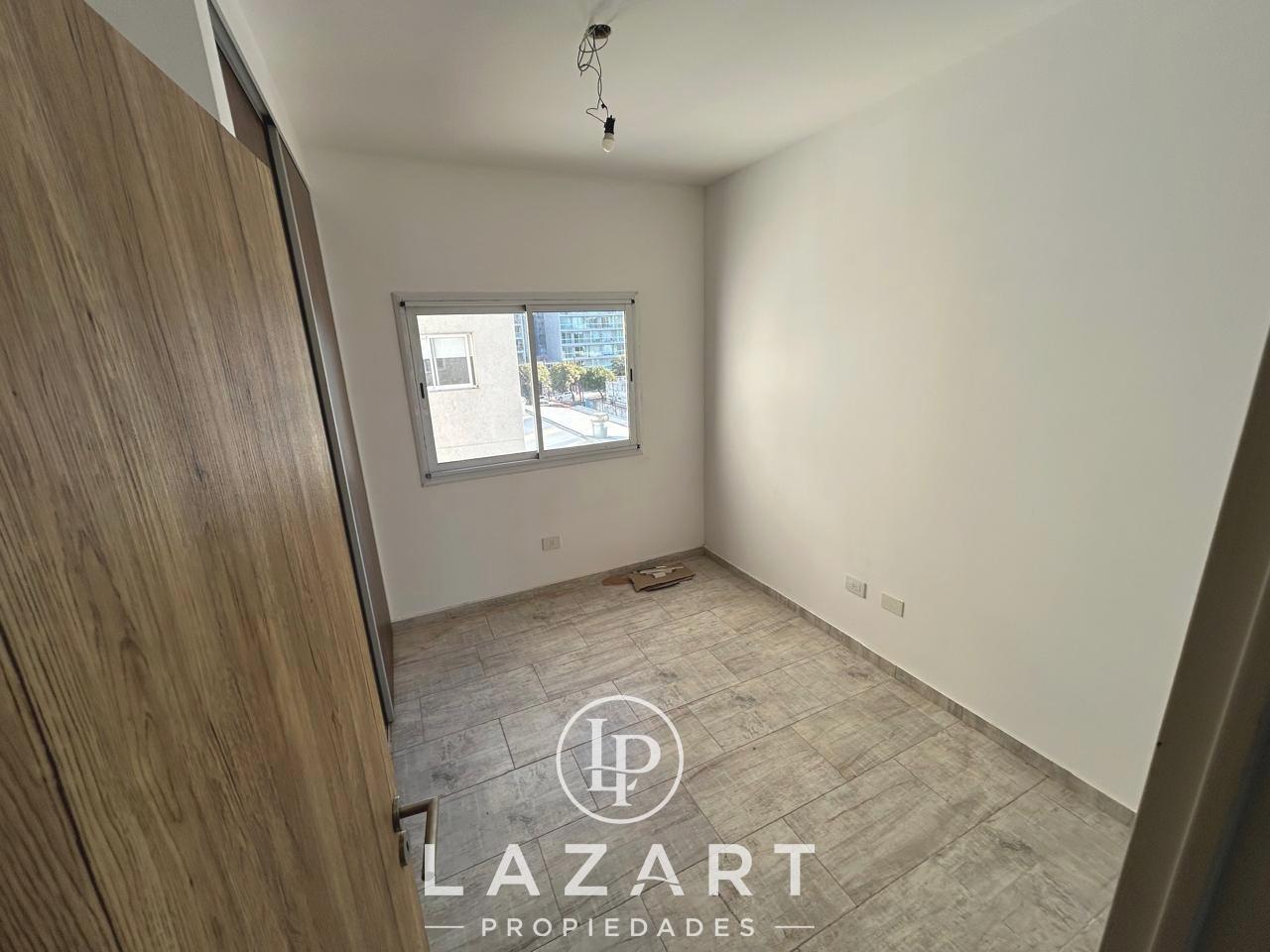 Foto de Departamento 2 AMB. con balcon a 2 cuadras de la estacion, imagen 4