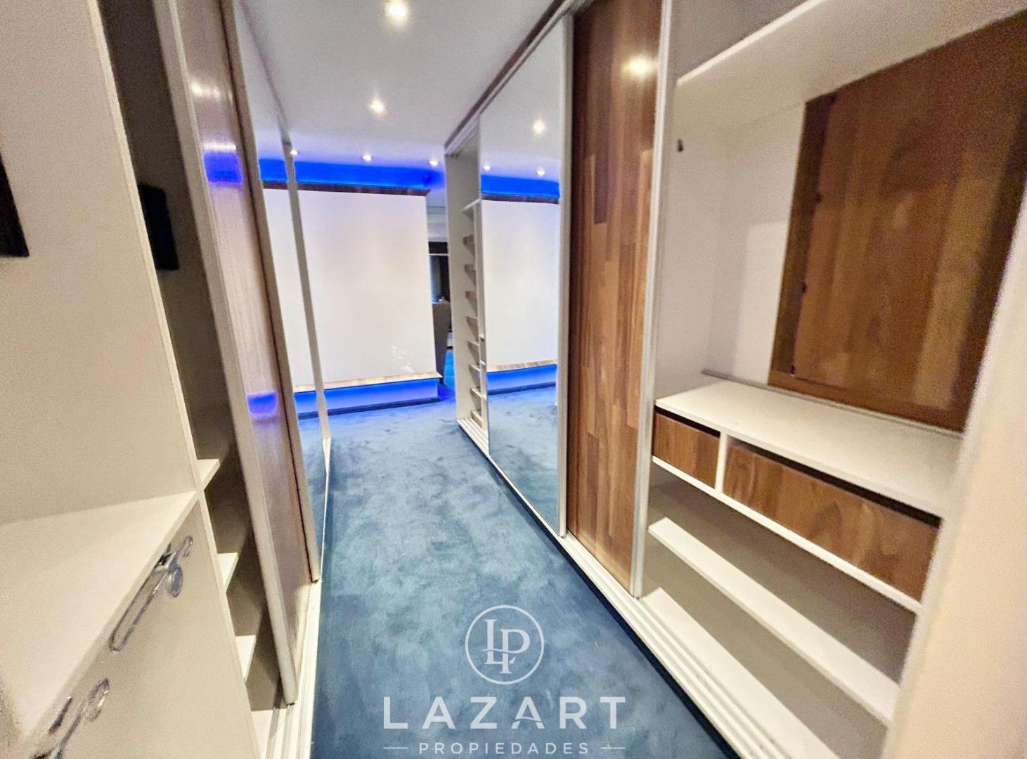 Foto de Espectacular casa con lote 2000 m2, pileta, sauna, mastersuite y, imagen 1