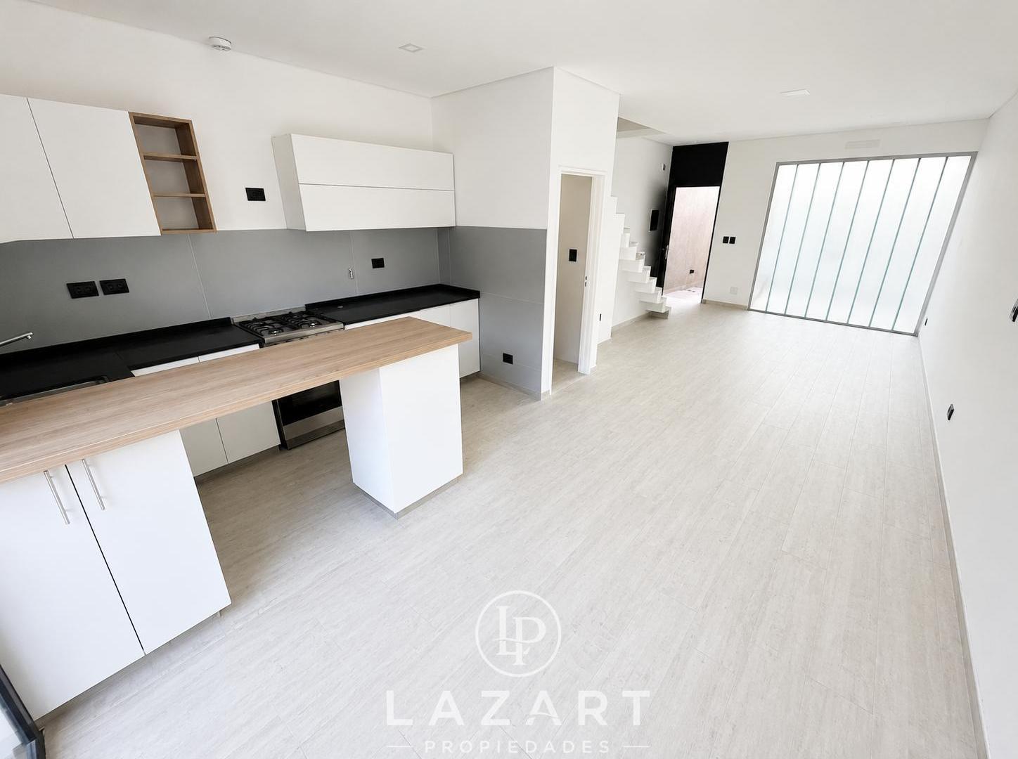 Foto de DUPLEX A ESTRENAR 4 AMBIENTES CON JARDIN Y PARRILLA!, imagen 4
