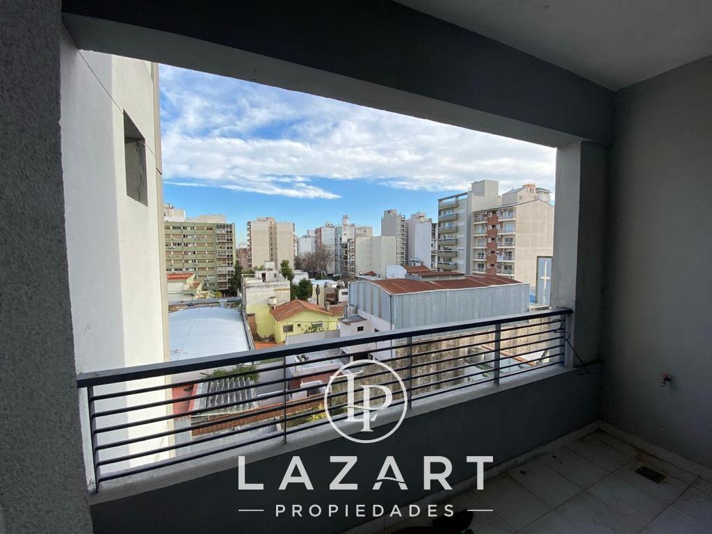 Foto de Departamento 2 amb. con cochera en Villa Ballester centro!, imagen 3
