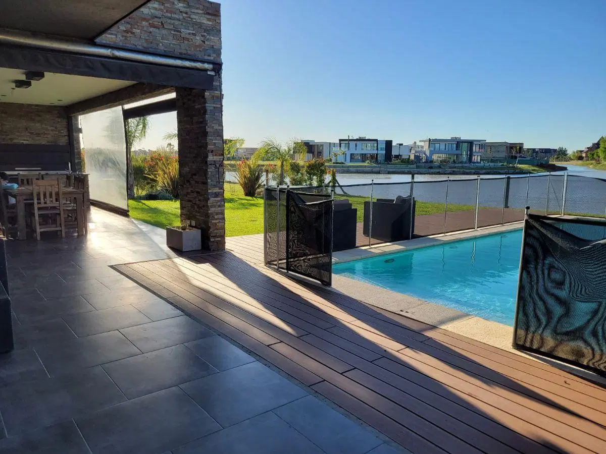 Casa en venta a la laguna, terreno de 756 m², en El Principado, Canning 3