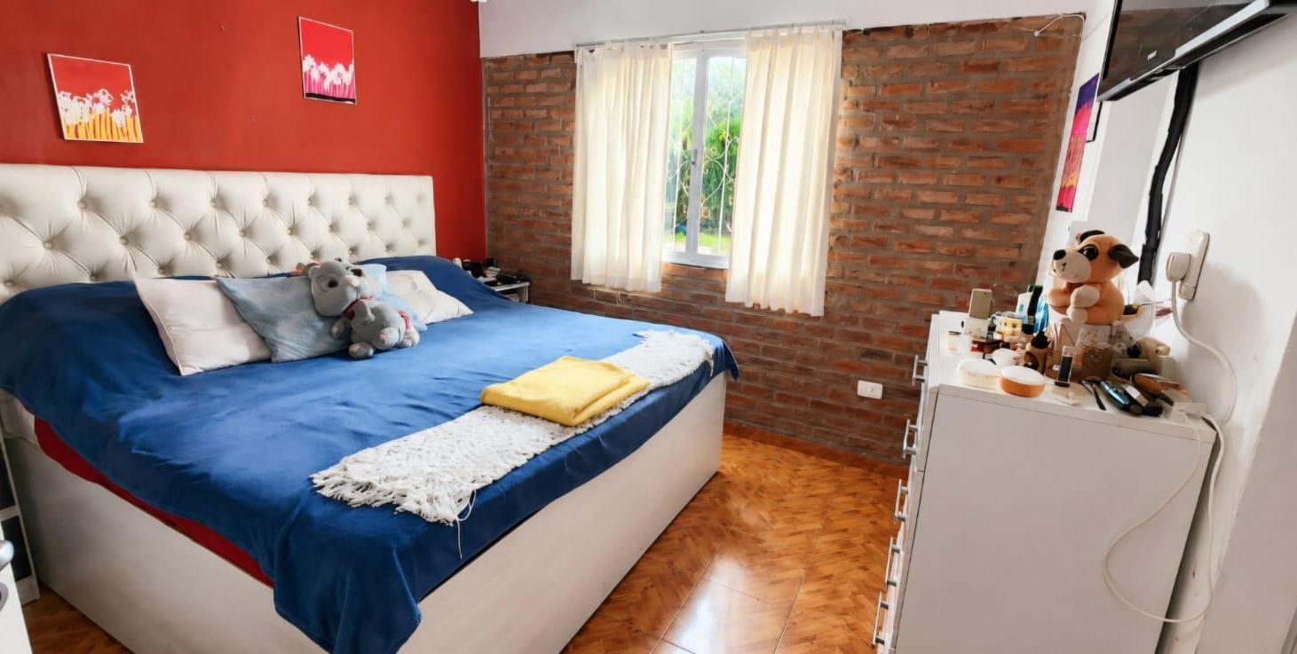 Foto de VENTA CASA 4 DORMITORIOS MENDIOLAZA PILETA, imagen 4