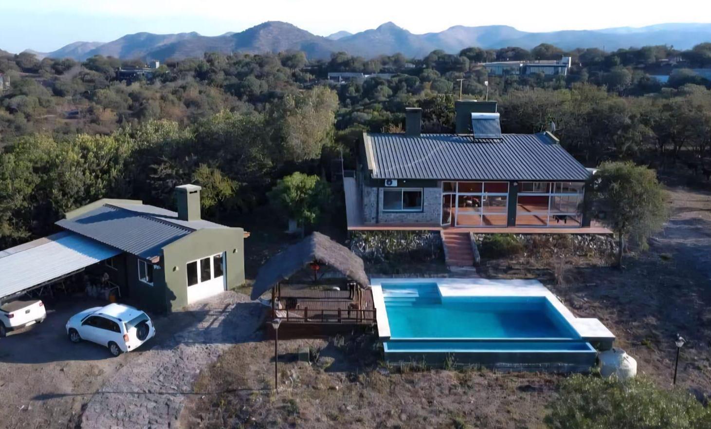 Foto de VENTA CASA 3 DORMITORIOS COORRAL DE BARRANCAS PILETA, imagen 1