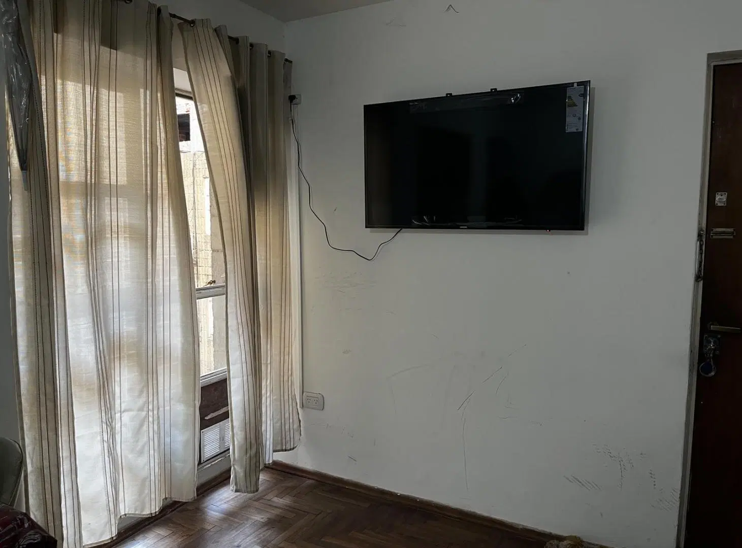 VENTA DEPTO 1 DORM PISO 3 CON ASCENSOR 2