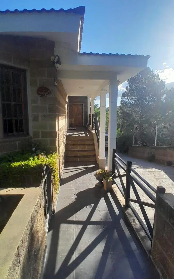 Casa en Rio Ceballos 3