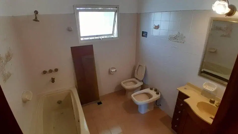 VENTA CASA 3 DORM +CONSULTORIO ZONA CENTRO RIO CEBALLOS 4