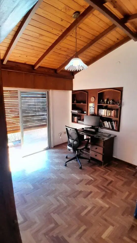 VENTA CASA 3 DORM +CONSULTORIO ZONA CENTRO RIO CEBALLOS 2