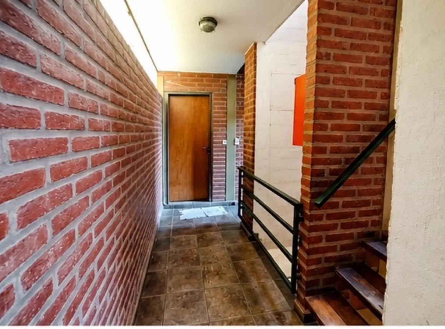 VENTA DEPTO 1 DORM a mts de Av Duarte Quirós 8