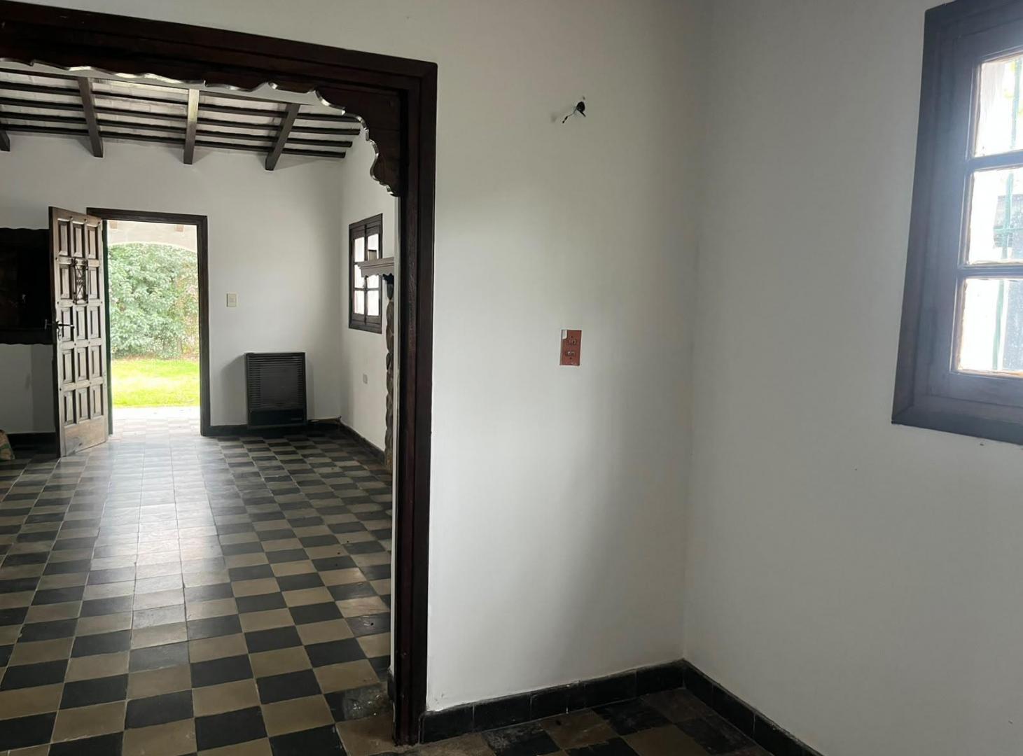 Foto de Vendo casa 3 dormitorios a refaccionar, imagen 4