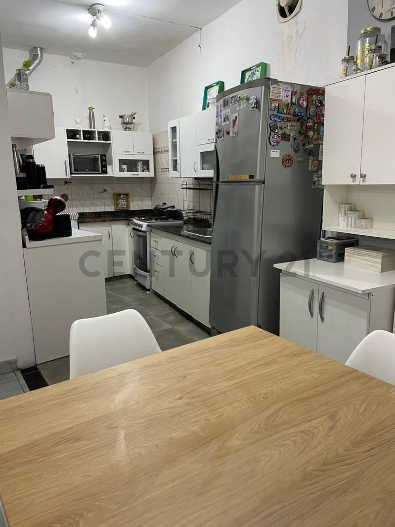 Foto de PH 4 ambientes con amplia terraza y balcón APTO CRÉDITO – Ciudadela, imagen 5
