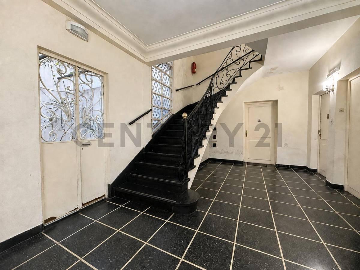 Foto de Departamento 2 Ambientes En Esquina Con Balcón Belgrano- Dueño Directo, imagen 4