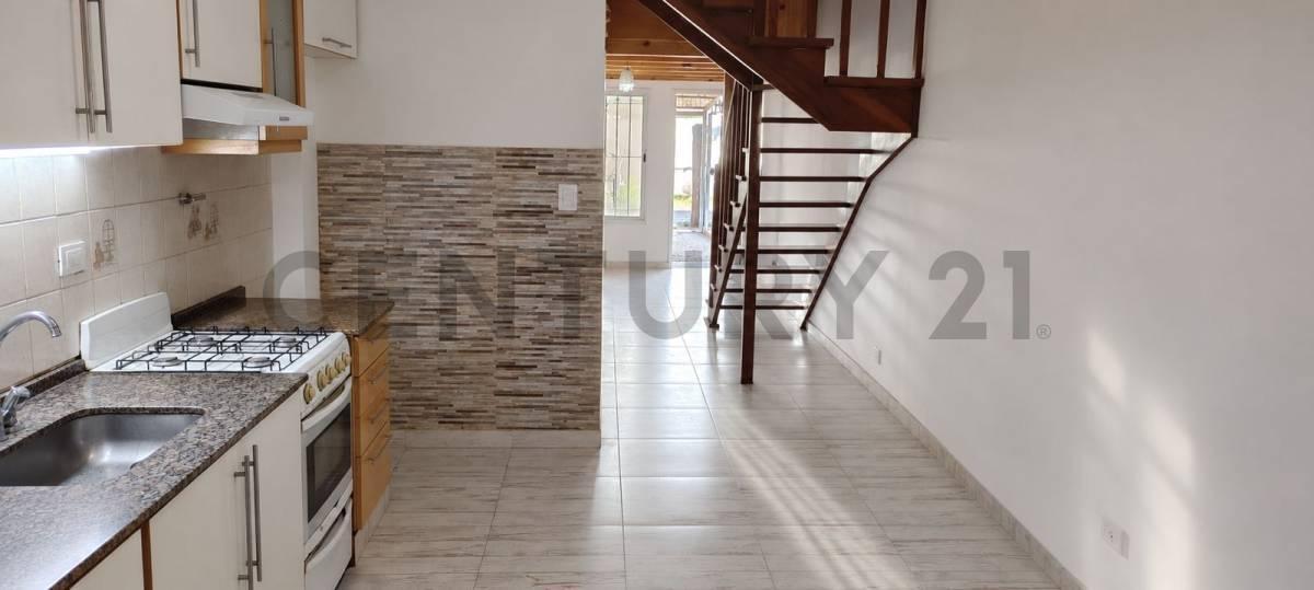 Foto de Excelente dúplex 2 ambientes con cochera en zona privilegiada, imagen 4