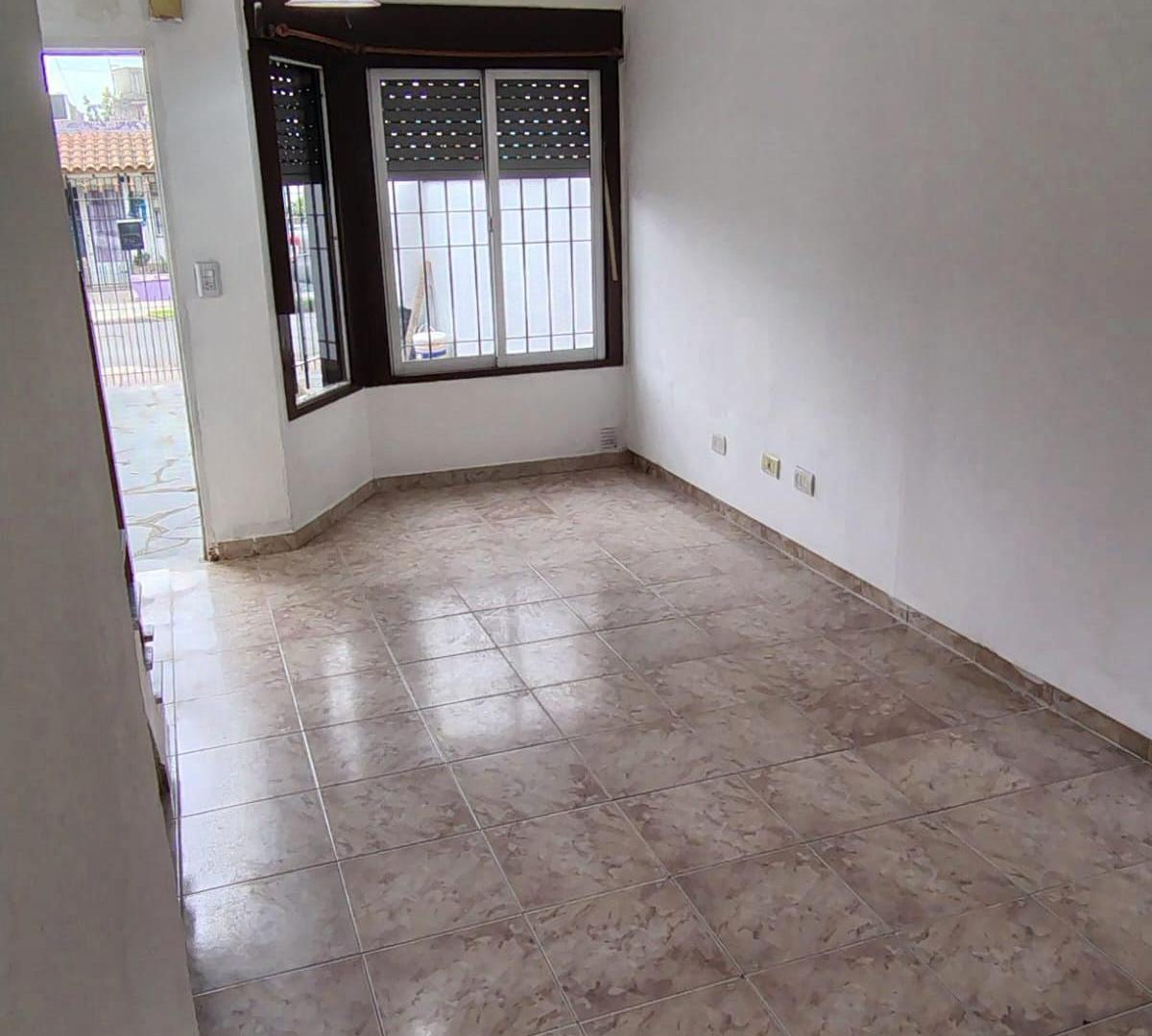 Foto de Casa Duplex en venta en San Miguel, imagen 1
