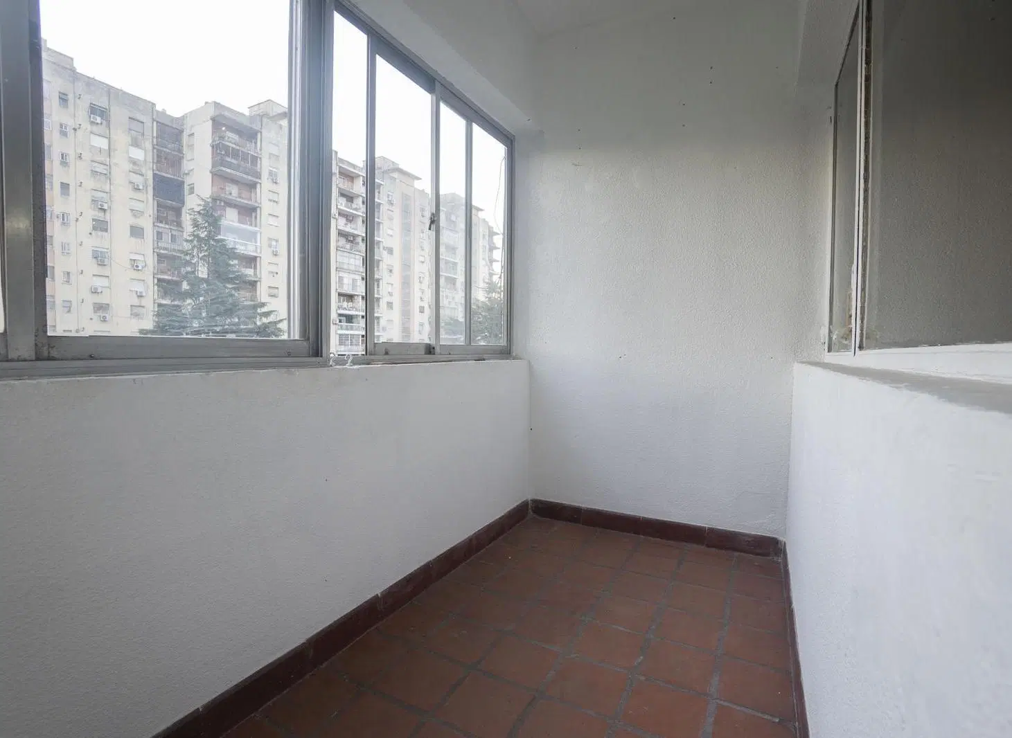 Venta de departamento de 3 amb en villa celina c/cochera! 1