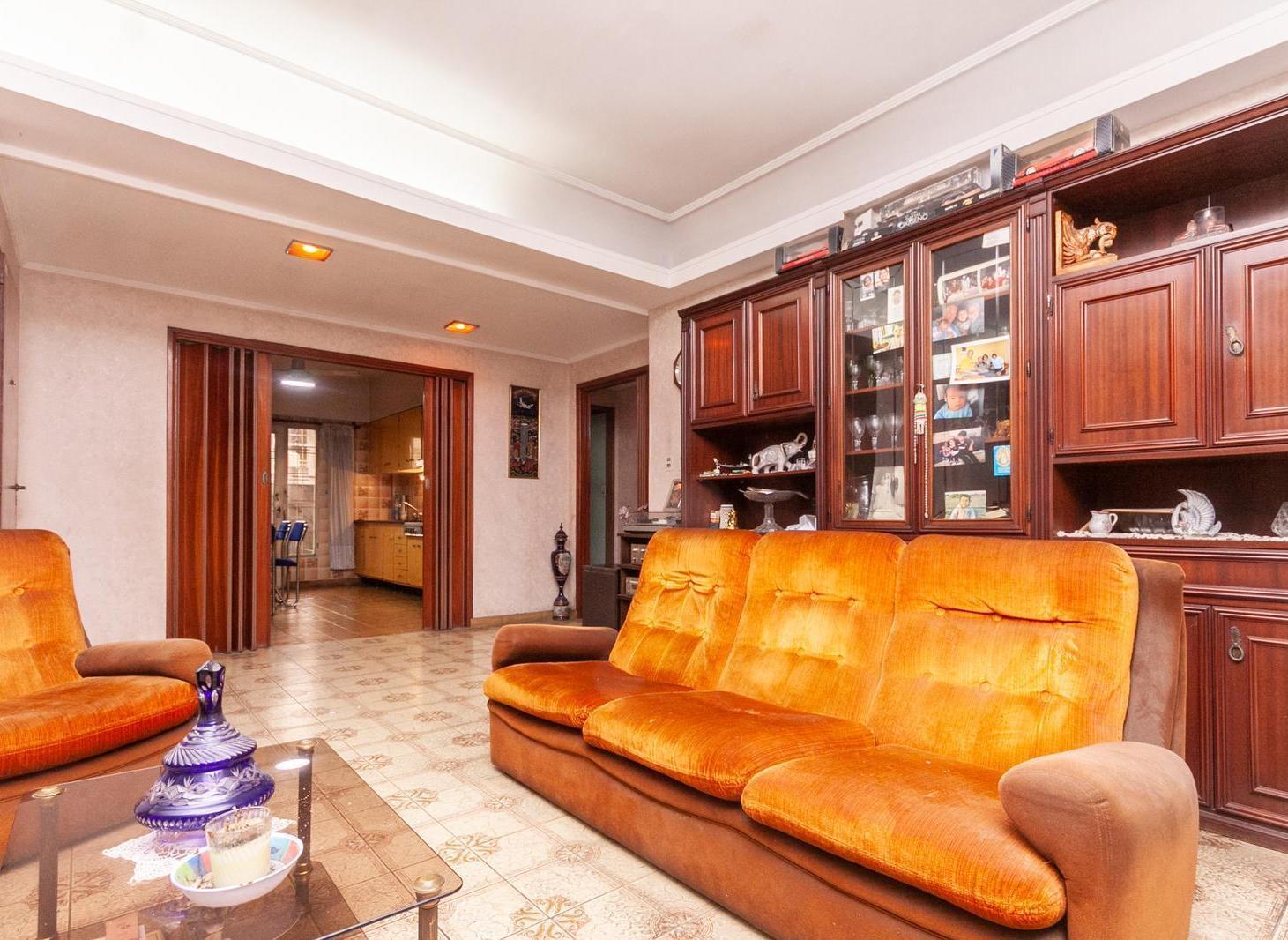 Foto de Venta de PH 3 ambientes con patio y balcón en Lanús este centro!, imagen 1