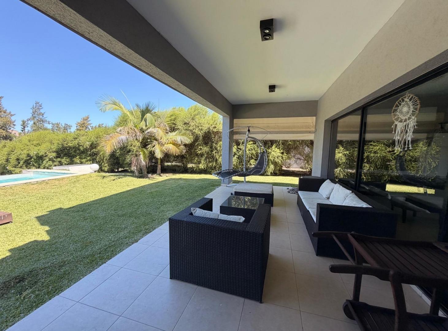 Foto de Casa al río en Barrio Náutico San Benito, imagen 3