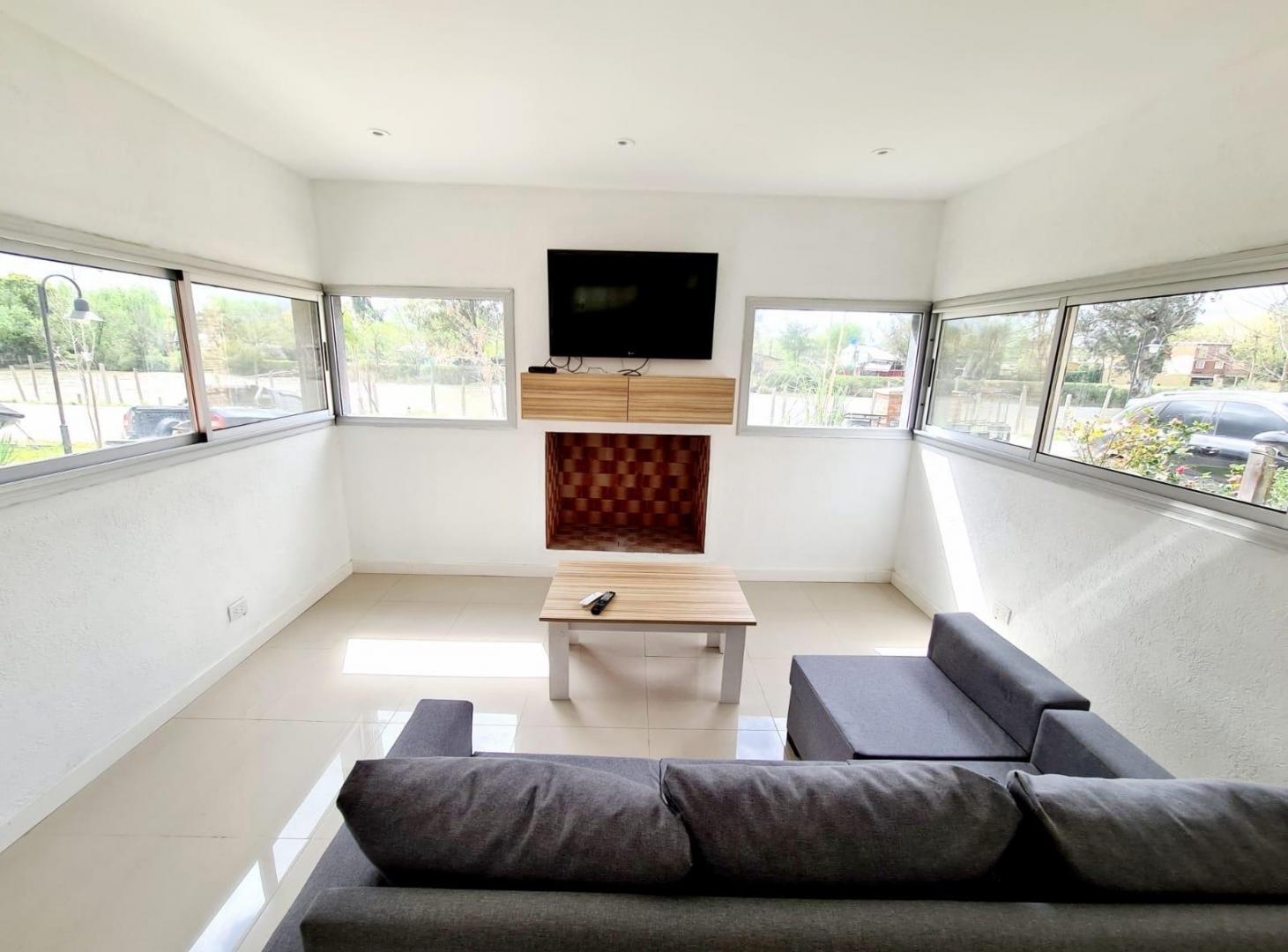 Foto de Casa Con Piscina En Vila Marina Frente Al Río, imagen 5