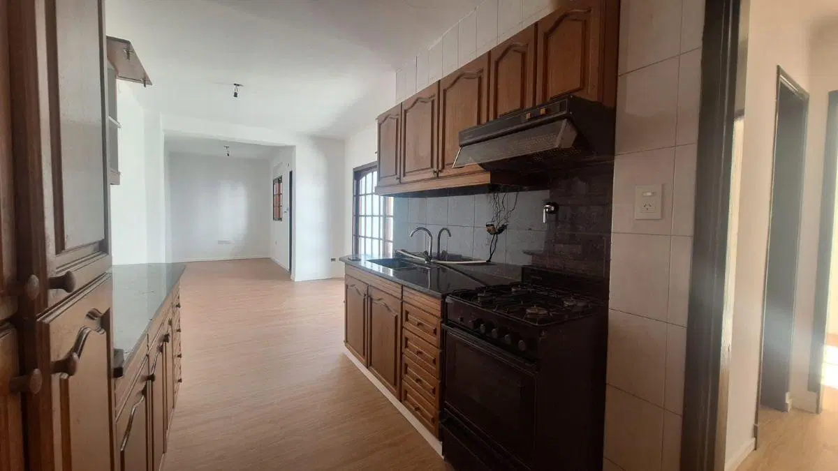CHALET TOTALMENTE RENOVADO MARINERO ROJAS-CIUDAD JARDIN 5