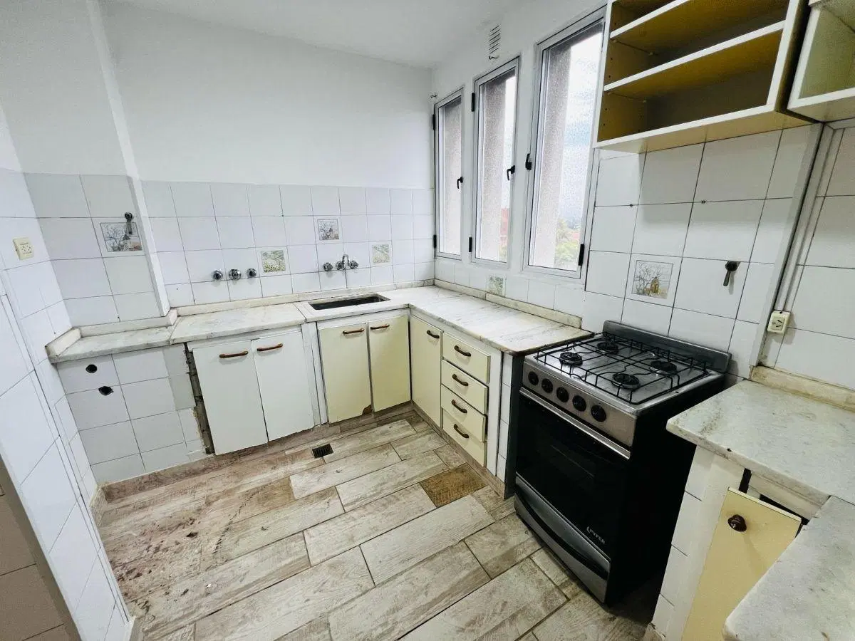 ALQUILER HERMOSO DEPARTAMENTO TRES AMBIENTES JACARANDAES CIUDAD JARDIN 2