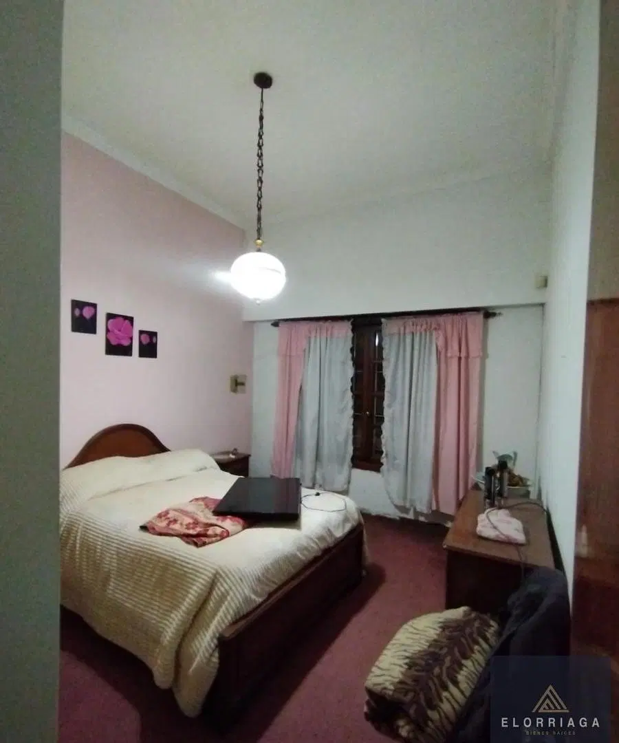 Casa en Venta 20 63 y 64, La Plata 3