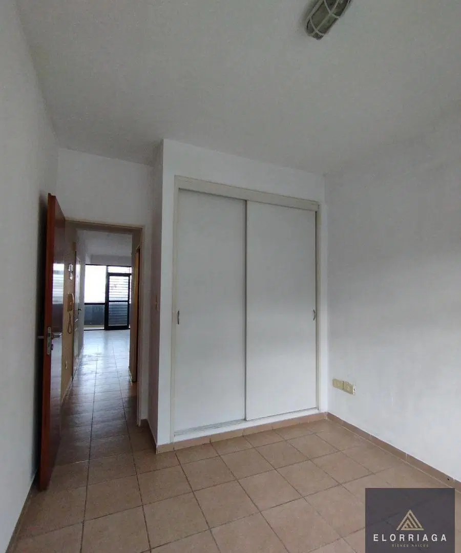 ALQUILER de DEPARTAMENTO en LA PLATA 1 dormitorio con balcon. 5