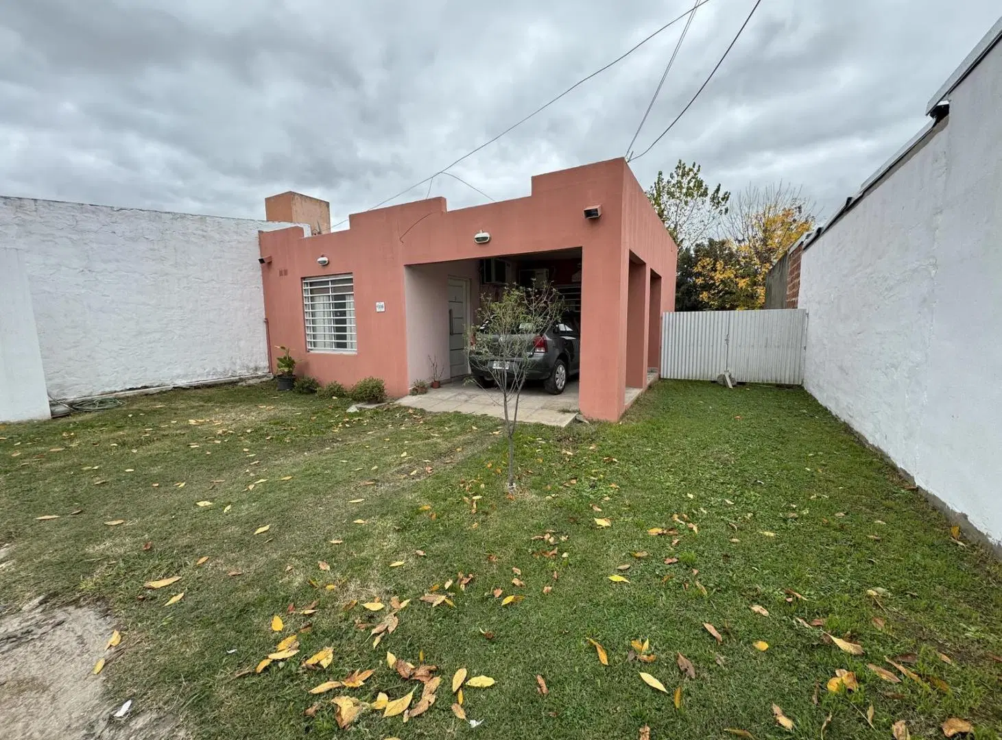 Casa en venta de una habitación, con gran patio en zona tranquila 3