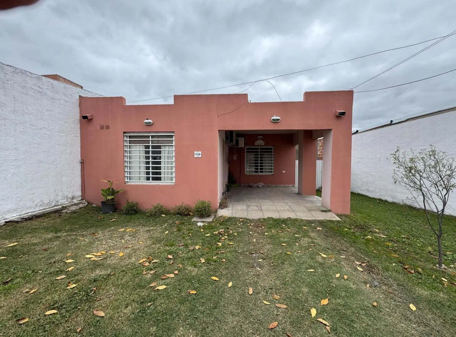 Casa en venta de una habitación, con gran patio en zona tranquila 5