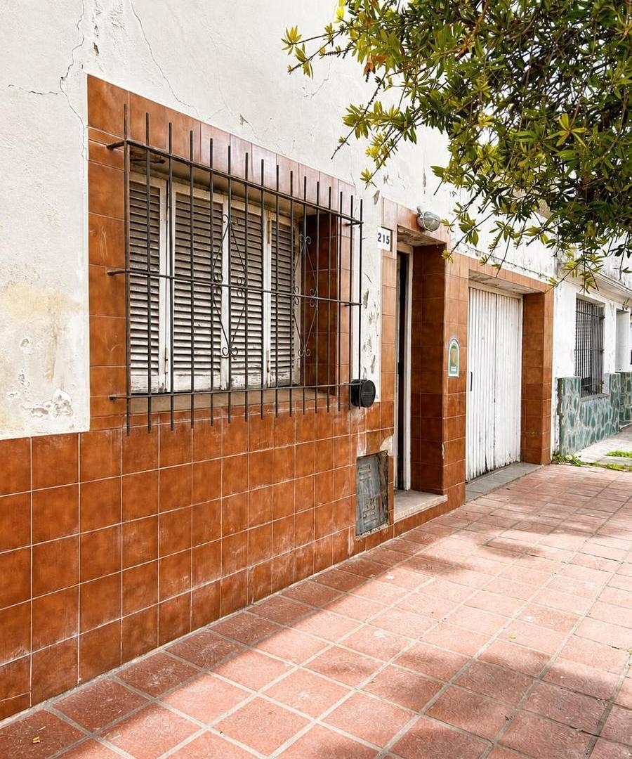 Foto de Casa a reciclar y remodelar. Ideal inversión, imagen 2