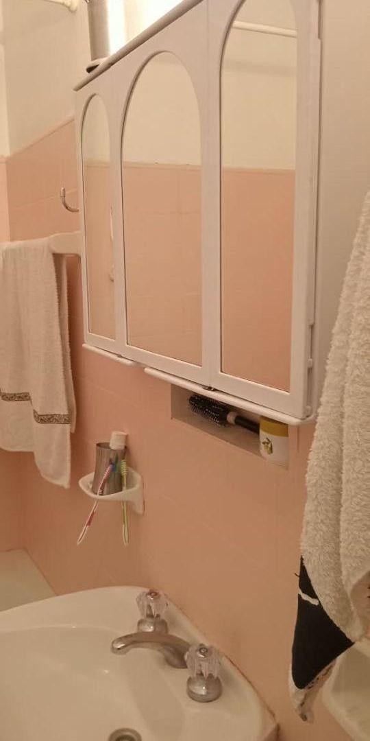 Foto de PH de 70 m² con 1 dormitorio en alquiler en Villa Pueyrredón, imagen 4